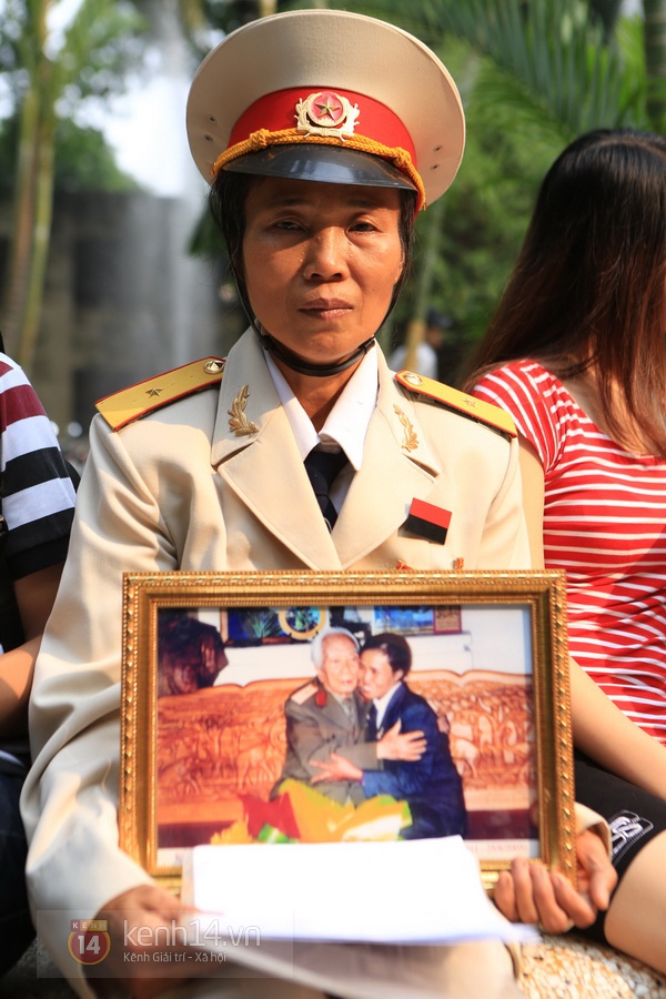 Hà Nội: Triệu trái tim người Việt hướng về nơi Đại tướng đang nằm nghỉ 23