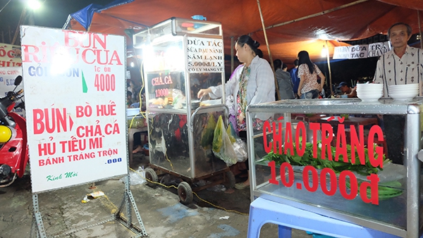 Những "thiên đường" ăn uống giá siêu rẻ hút khách ở Sài Gòn 13