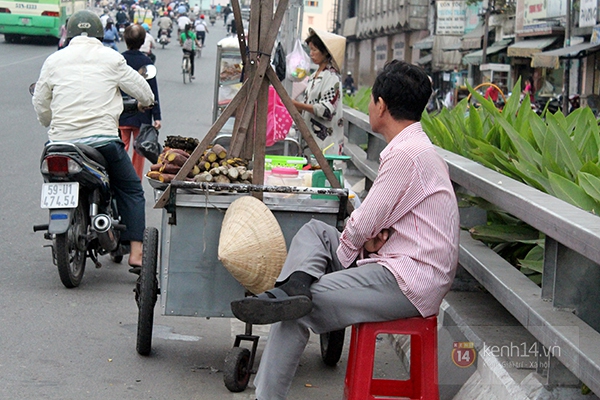 Người Sài Gòn co ro vì lạnh trong những ngày đầu Năm mới 15