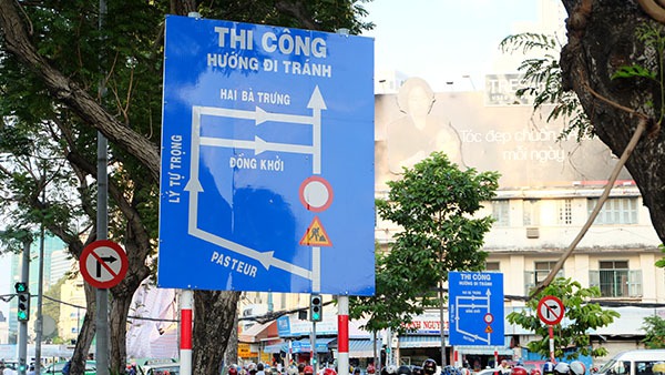 Tiểu thương khóc ròng vì đường đắt nhất Sài Gòn bị "bế quan tỏa cảng" 2
