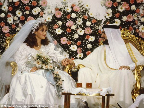 Ả rập Saudi: Thất vọng v&igrave; vợ xấu, chồng ly dị vợ ngay trong ng&agrave;y cưới 1