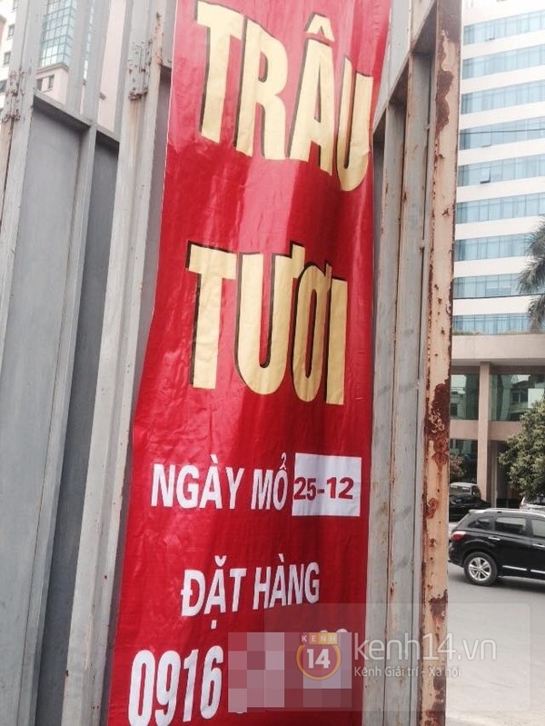 R&ugrave;ng m&igrave;nh với cảnh mổ xẻ thịt tr&acirc;u ngay tr&ecirc;n vỉa h&egrave; H&agrave; Nội 1