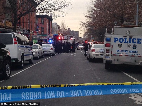 Mỹ: Nam thanh niên bắn chết 2 cảnh sát trong xe tuần tra ở New York 3