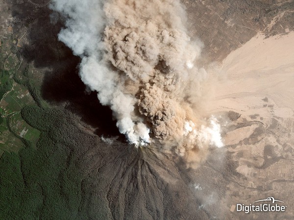 Những bức ảnh vệ tinh ấn tượng nhất trong năm 2014 3