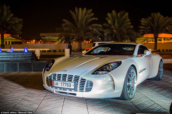 Choáng ngợp trước cảnh tượng siêu xe xuất hiện nhan nhản tại Qatar 15