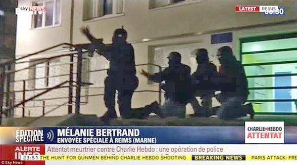 Chân dung nghi phạm xả súng tại Paris 3