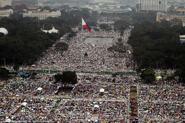 6 triệu người dự thánh lễ của Giáo hoàng Francis tại Philippines 1