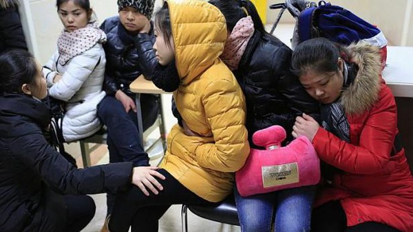 Hiện trường vụ giẫm đạp khiến 35 người chết tại Trung Quốc 10