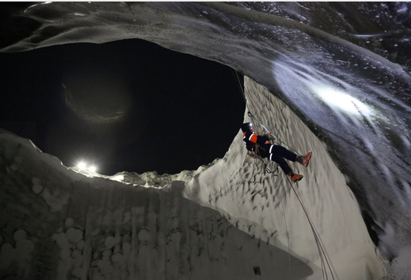 Incredible Sinkholes Around the World 3