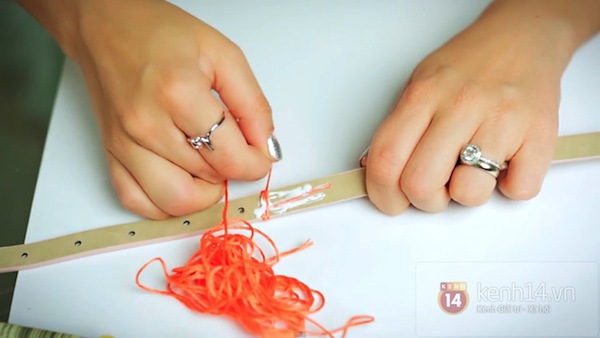 Làm mới thắt lưng cũ trở nên trendy hơn bằng... chỉ màu 7