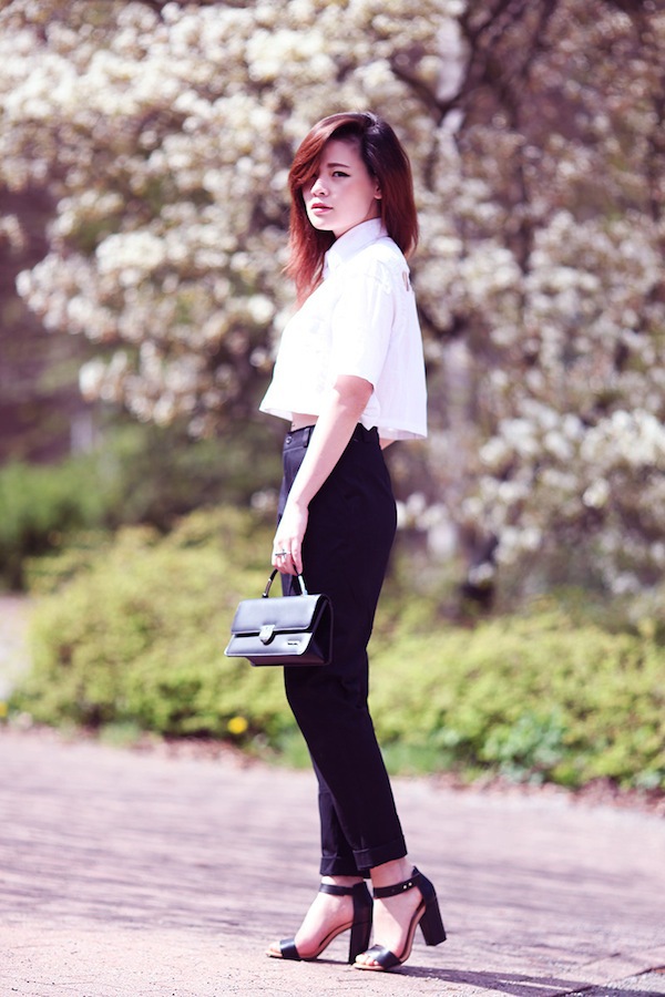 Biến tấu ng&agrave;y h&egrave; c&ugrave;ng &aacute;o blouse crop-top tự chế 7