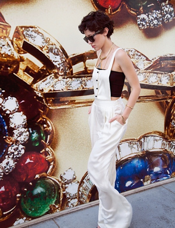 Kh&aacute;m ph&aacute; style trendy "lai" vintage của fashionista Karla Deras 5