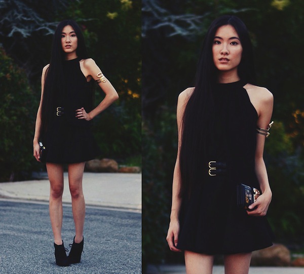 "Mix&match" năng động v&agrave; nữ t&iacute;nh như street style thế giới 7