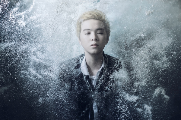 Nhạc sĩ Phạm To&agrave;n Thắng "nguy hiểm" hơn trong album mới 2