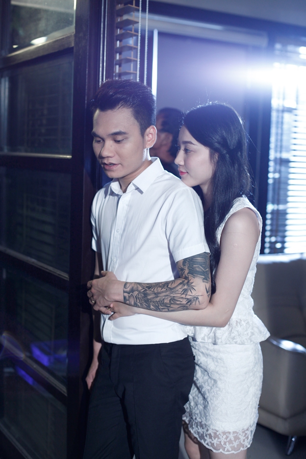 Khắc Việt bị bạn gái ghen vì diễn cảnh nóng bỏng trong MV  12