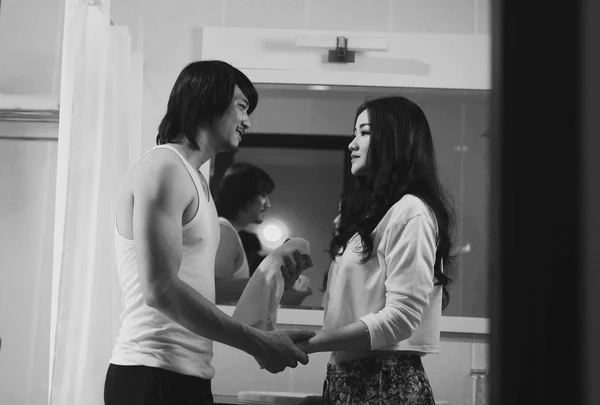 Maya h&oacute;a th&acirc;n th&agrave;nh cụ b&agrave; sau tin đồn bầu b&igrave; 9