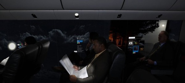 Máy bay trong suốt không cửa sổ cho phép hành khách ngắm nhìn bầu trời  2