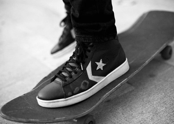 Điểm mặt các mẫu giày Converse vừa ra mắt trong tuần 13