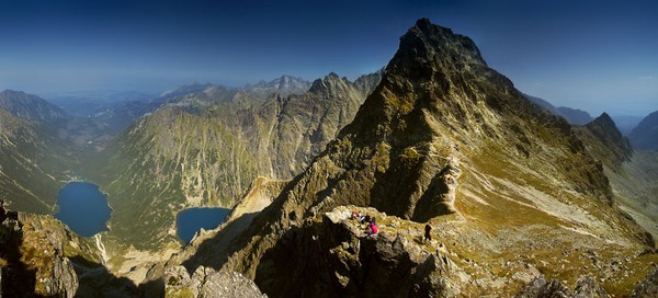 Chùm ảnh đẹp đến ngoạn mục về cuộc phiêu lưu của chàng trai người Ba Lan trên dãy núi Alps 16