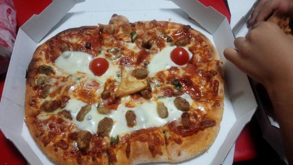 Bất ngờ với những món pizza siêu "kỳ quặc" đến từ Nhật Bản 2
