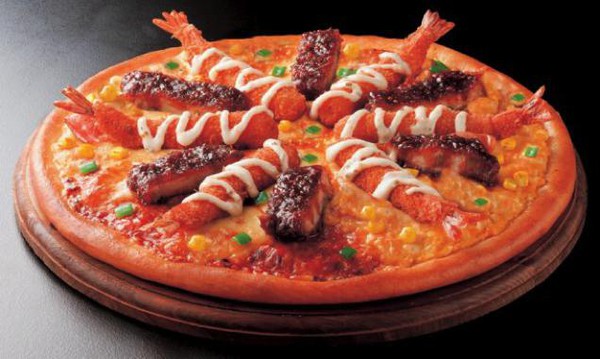 Bất ngờ với những món pizza siêu "kỳ quặc" đến từ Nhật Bản 3