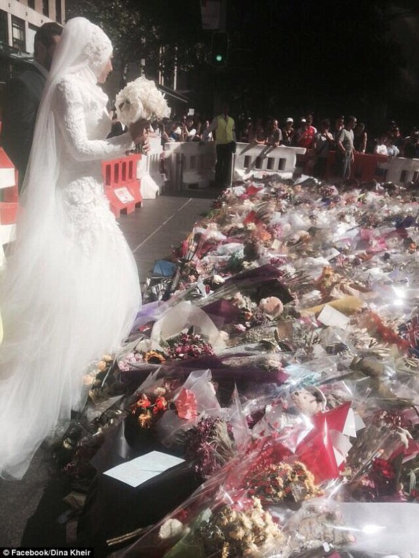Hình ảnh cô dâu Hồi giáo đến nơi tưởng niệm nạn nhân vụ bắt cóc Sydney gây chú ý 1
