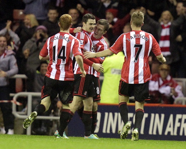 Sunderland - Man City: Adam Johnson "trả thù" đội bóng cũ 3