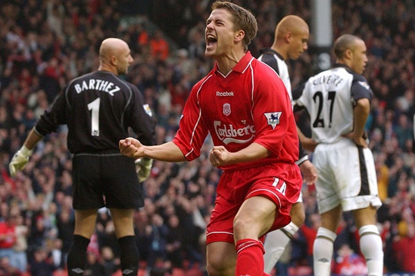 Những khoảnh khắc ấn tượng của c&aacute;c trận derby MU - Liverpool 31