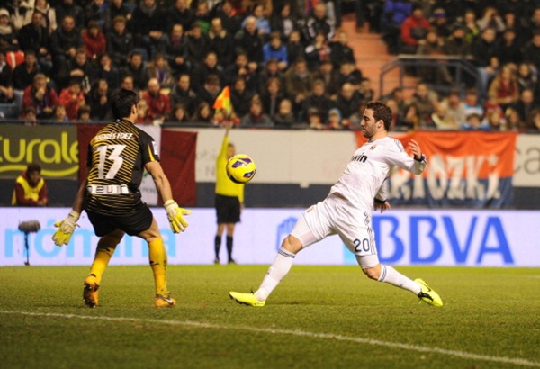 Osasuna - Real Madrid: Hòa thất vọng 2