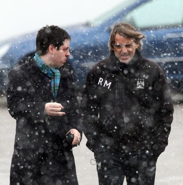 Premier League: Rèn quân trong mưa tuyết 6