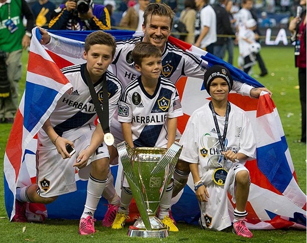 Brooklyn Beckham thử việc tại "ông lớn" Chelsea 4