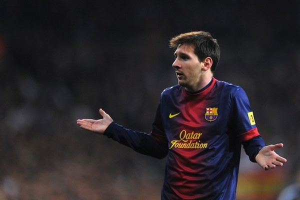 Lộ bằng chứng tố Messi "bẩn tính" 2