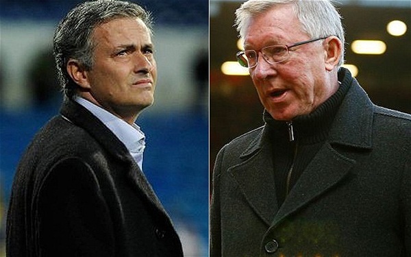 Sir Alex hâm nóng đại chiến: "Áp lực đang đè lên Mourinho" 3