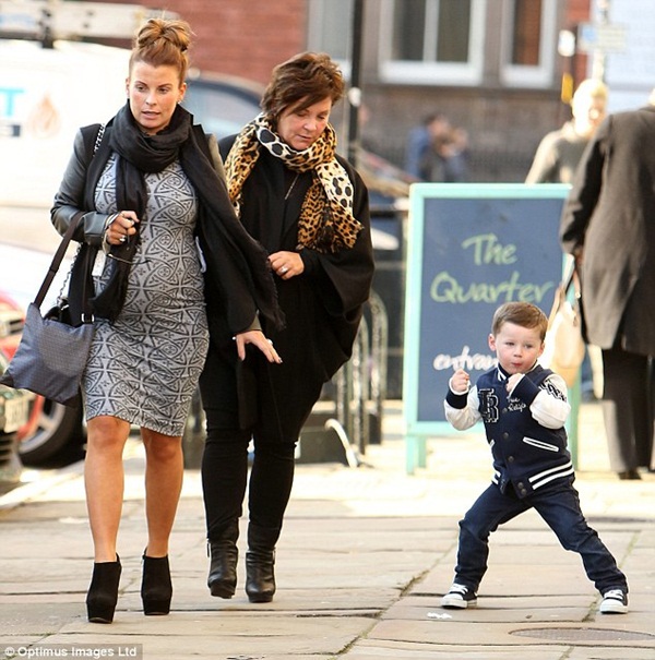 Kai Rooney luyện kungfu trên đường phố 2