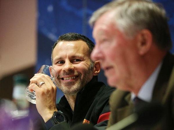 Giggs muốn kế vị Ferguson tại MU 1