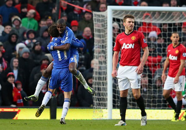 Vấn đề của MU: Khi Van Persie ngừng ghi bàn 4