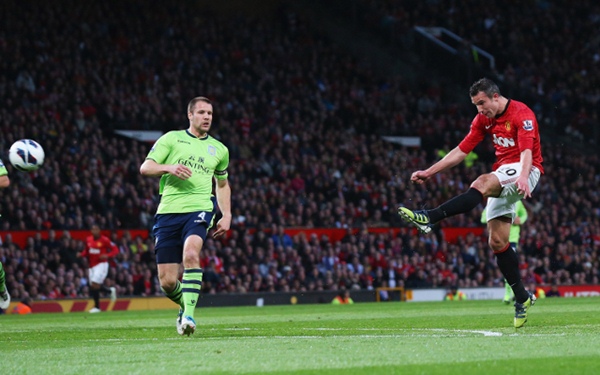 Chiêm ngưỡng những siêu phẩm "bóng sống" của Robin Van Persie 4