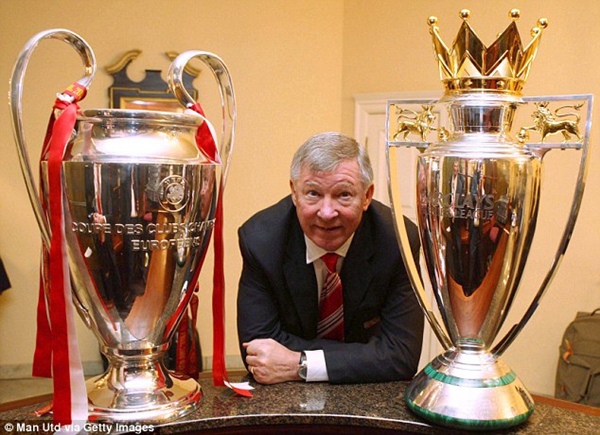 Cổ phiếu của Manchester United tuột dốc vì Sir Alex Ferguson 2