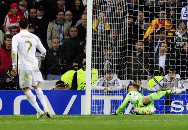 Chùm ảnh: 3 năm thăng trầm của Mourinho ở Real Madrid 21
