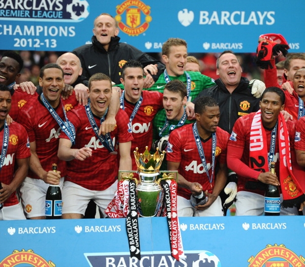 Cận cảnh lễ đăng quang đầy cảm xúc của Manchester United 25