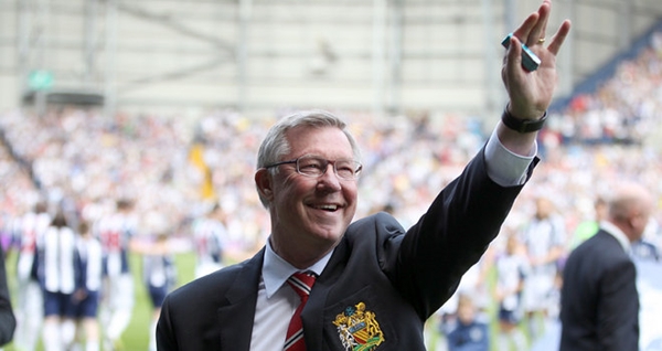 Bã kẹo của Sir Alex Ferguson được bán đấu giá 4