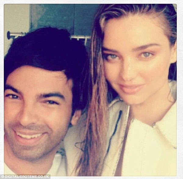 Con trai Miranda Kerr gây sốt với nụ cười tít mắt 7