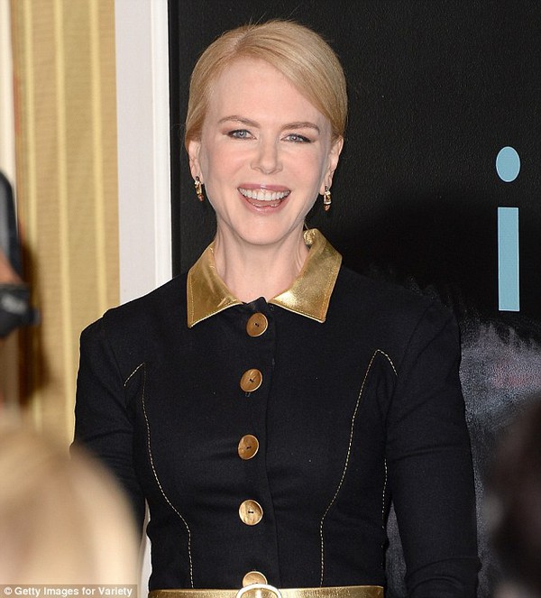 Nicole Kidman lộ mặt biến dạng vì botox 3