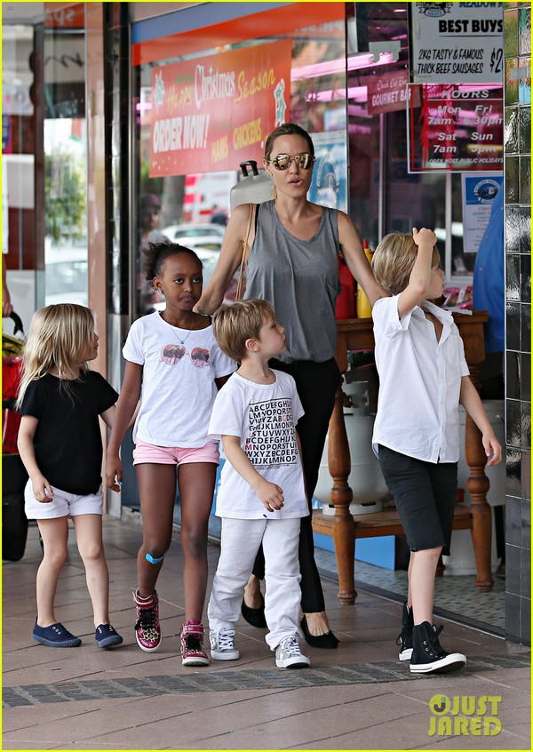 Angelina Jolie và Brad Pitt muốn nhận thêm con nuôi ở châu Phi 2