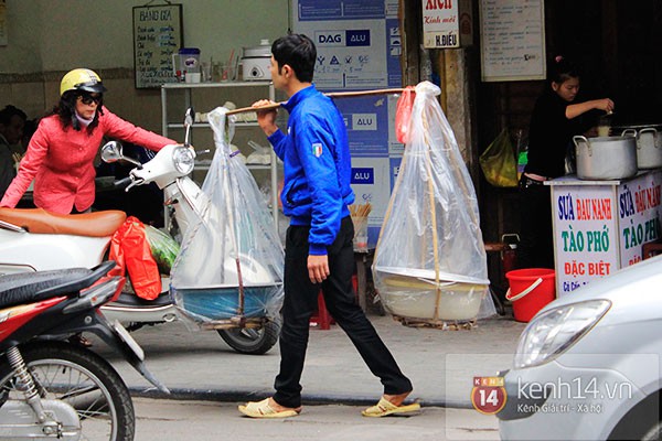 Người Hà Nội xếp hàng mua bánh trôi bánh chay trong cái rét nàng Bân  21