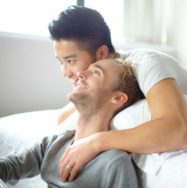 Những hình ảnh ngọt ngào của cặp đôi đồng tính nam hot nhất châu Á 8
