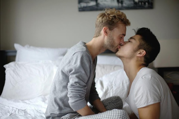 Những hình ảnh ngọt ngào của cặp đôi đồng tính nam hot nhất châu Á 6
