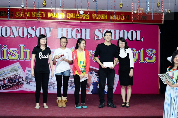 Vòng chung kết English Festival đầy sôi nổi của học sinh trường Lomonosov 20