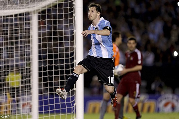 Messi: Đã hết sợ “lên tuyển” 2
