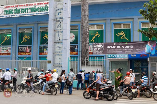 "Phe v&eacute;" xuất hiện trong ng&agrave;y đầu b&aacute;n v&eacute; xem U19 Việt Nam thi đấu 2